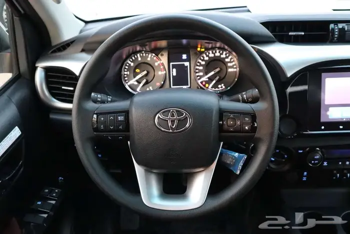 هايلوكس غمارتين S-GLX دبل اوتوماتك 2.8 ديزل 2024 8