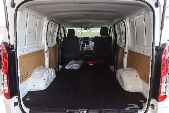 تويوتاهايس بضاعه موديل 2020 ديزل 12