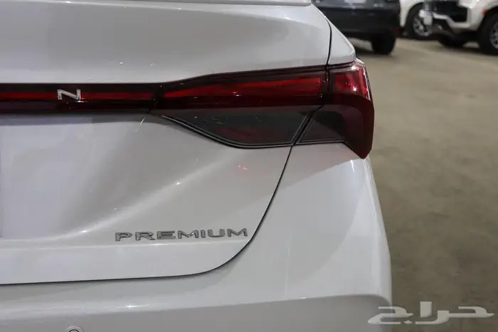 تويوتا افالون 2020 فل كامل بريميوم 8