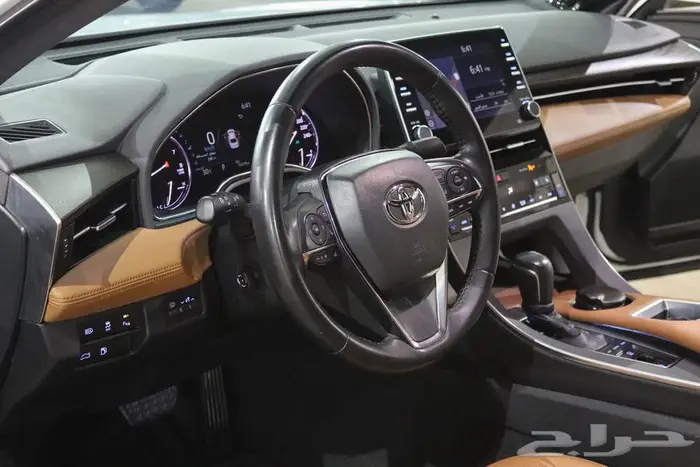 تويوتا افالون 2020 فل كامل بريميوم 10