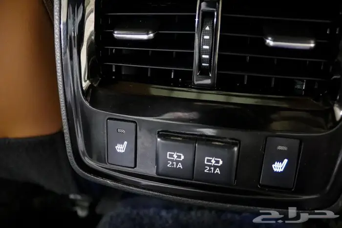 تويوتا افالون 2020 فل كامل بريميوم 17