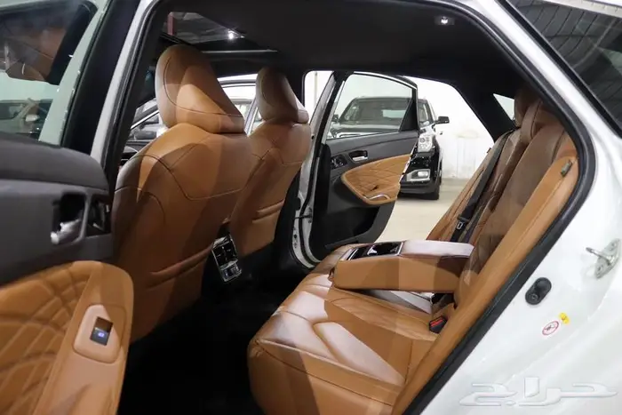 تويوتا افالون 2020 فل كامل بريميوم 13