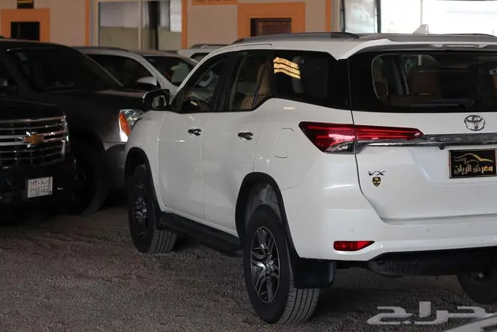 فورتشنر 2021 -VX 8