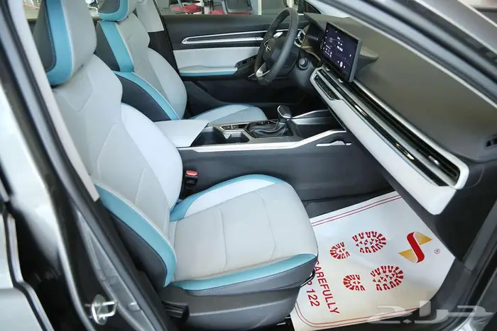 استهلاك وقود اقتصادي وتصميم عصري   جيلي امجراند GK 2025 18