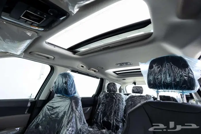 كيا كارنيفال نص فل 2025 16