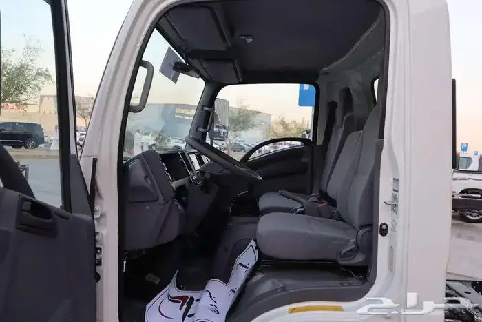 ايسوزو دينا شاص7.5طن 6طن و5طن و 4طن 2025 اقل سعر تمويل 2