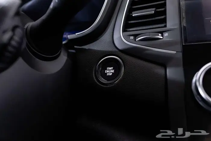 رينو ميجان اي 2024 صيانة وهدايا مجانية 12