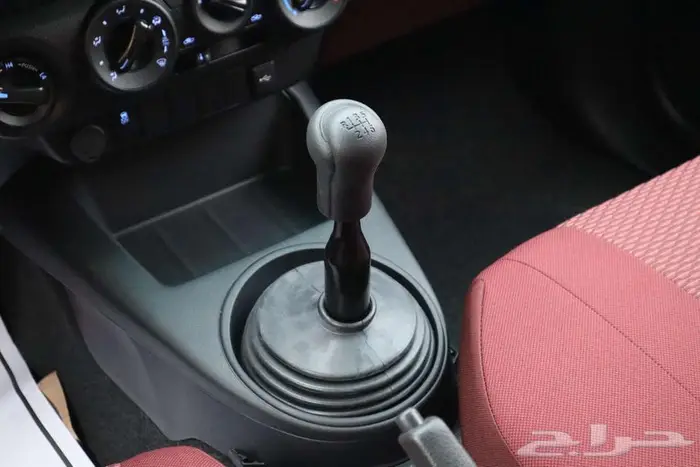 تويوتا هايلكس غمارتين GL2 ديزل سلق 2025 16