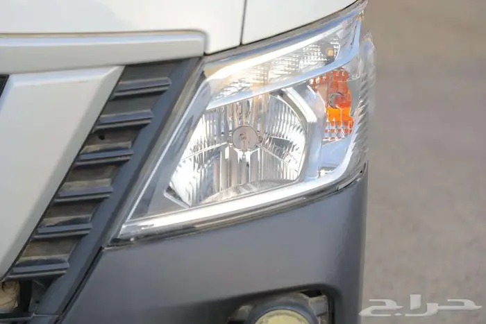 باص نيسان اورفان موديل 2021 ديزل 6