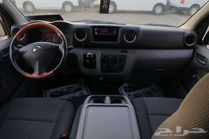 باص نيسان اورفان موديل 2021 ديزل 13