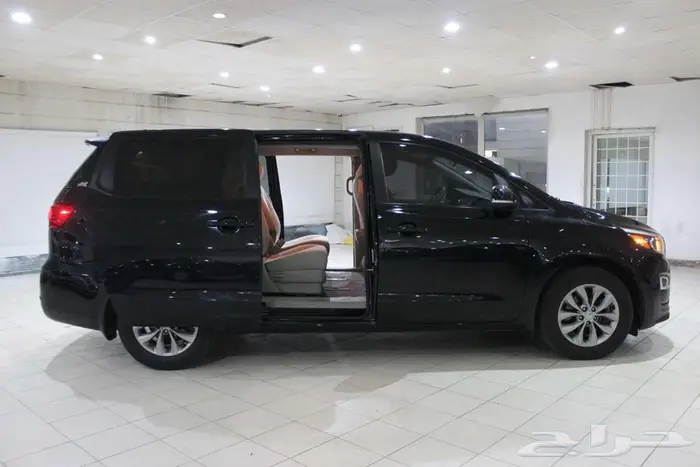 كرنفال 2020 اسود بطاقة جمركيه بوية بلده 30