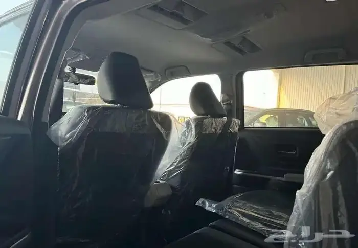 تويوتا فيلوز GLX بنزين 2025 19