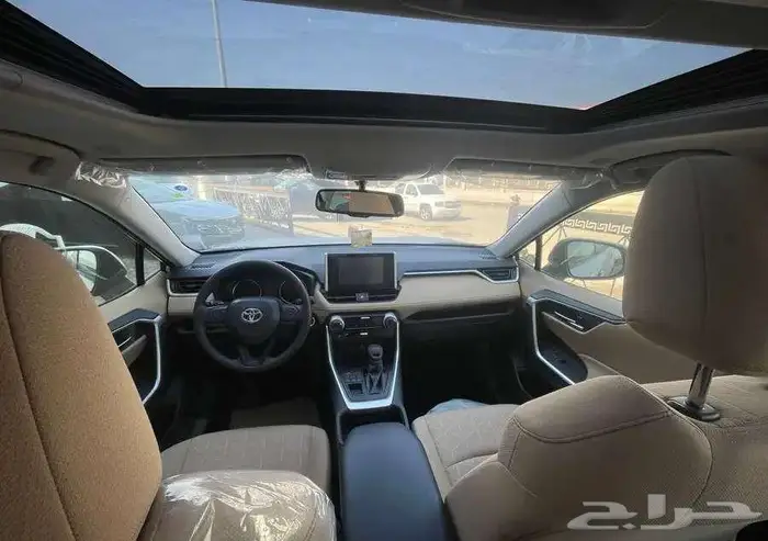 تويوتا راف فور XLI فل كامل دبل 2025 4