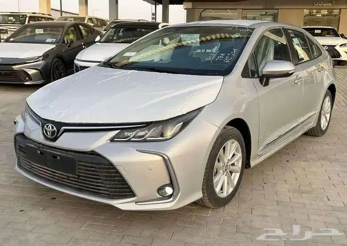 تويوتا كورولا XLI 2.0 مطور بنزين 2025 4