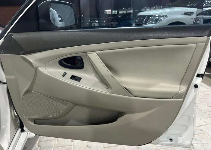 تويوتا كامري 2009 GL 19