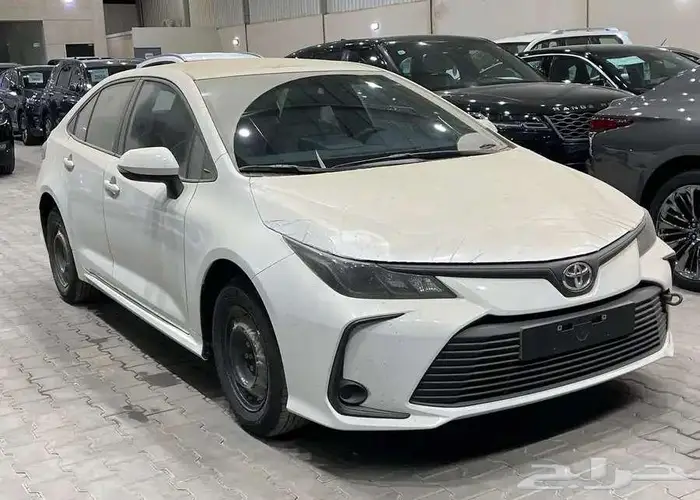 تويوتا كورولا XLI 1.6 بنزين بريمي 2025 1