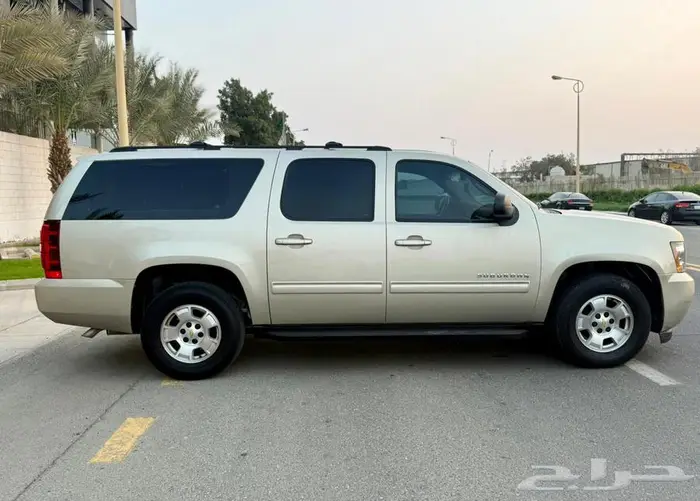 إلا يدور سيارة عائلية ونظيفه وسعرها معقول 10