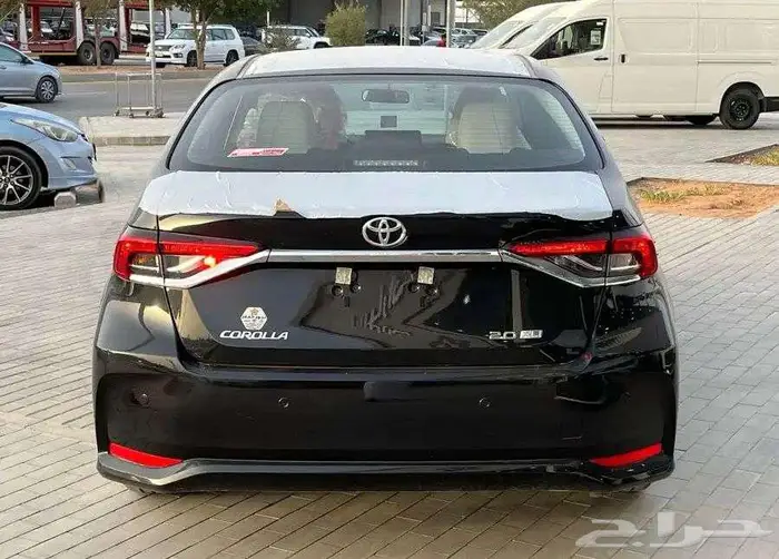 تويوتا كورولا XLI 2.0 مطور بنزين 2025 7