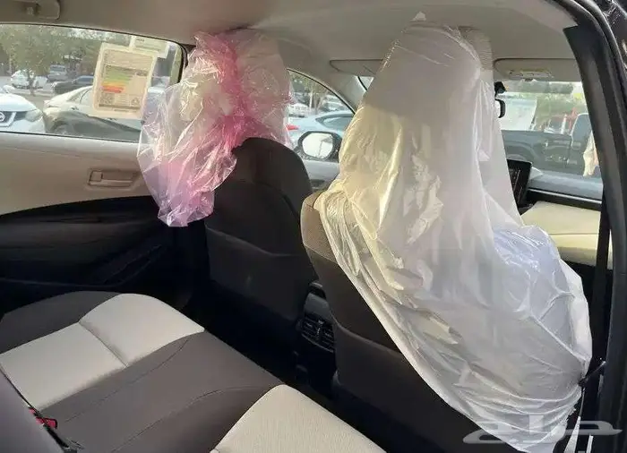 تويوتا كورولا XLI 2.0 مطور بنزين 2025 8