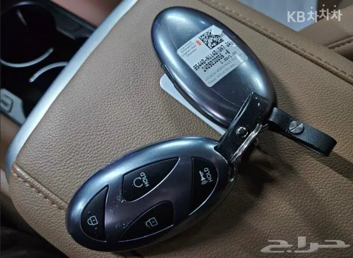 أزيرا 2025 (بنزين) بريميوم 15