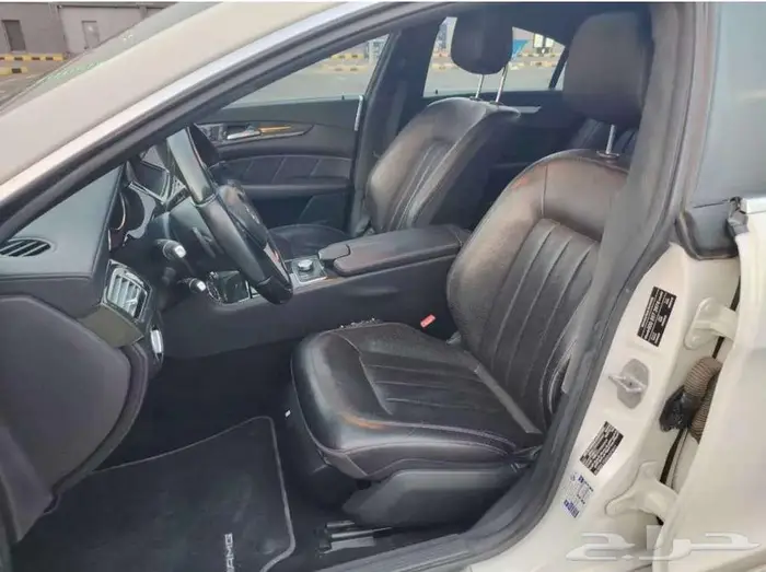 Mercedes Benz CLS 500 مرسيدس CLS 500 موديل 2013 30