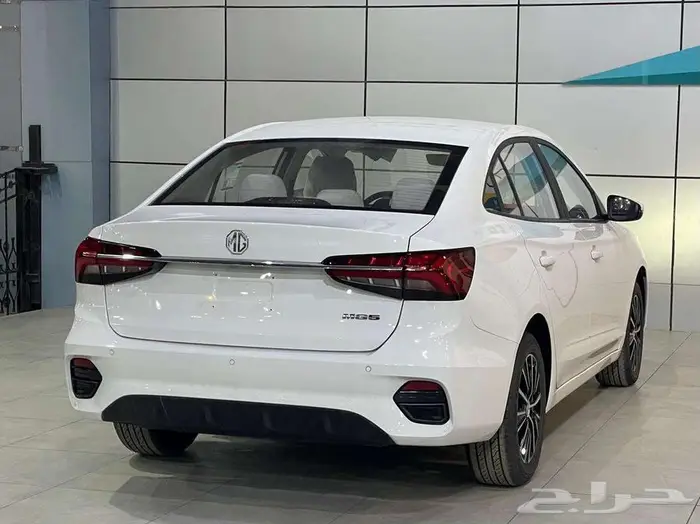 ام جي 5 ستاندر الشكل الجديد موديل 2025 كاش واقساط 4