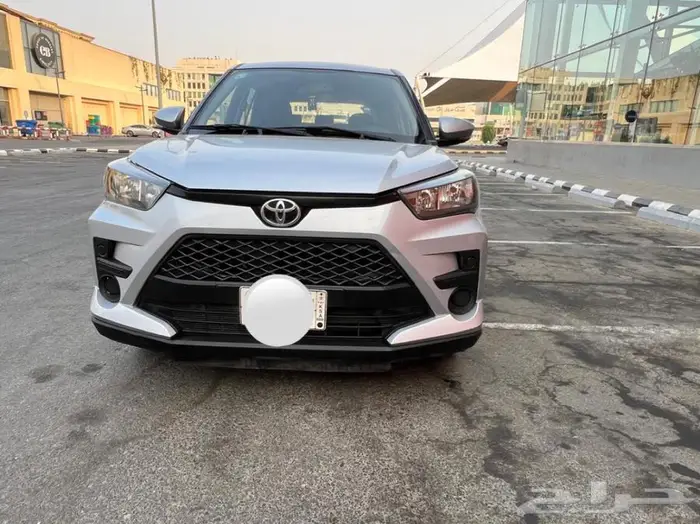 للبيع تويوتا رايز موديل 2022 1