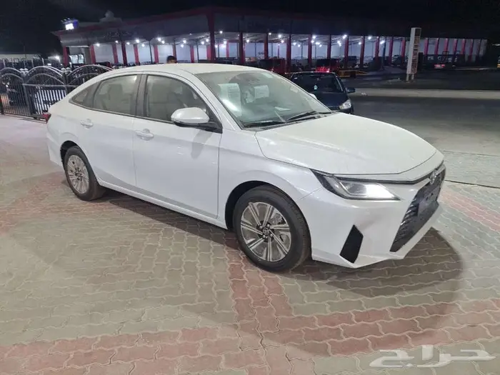 تويوتا يارس فئة YX فل كامل موديل 2026 كاش وتقسيط 3