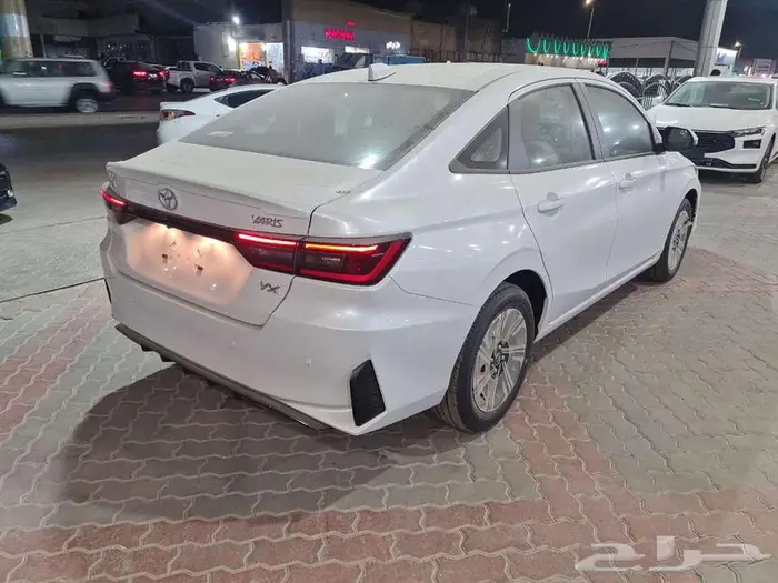 تويوتا يارس فئة YX فل كامل موديل 2026 كاش وتقسيط 4