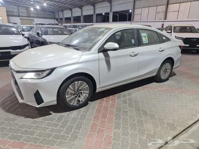 تويوتا يارس فئة YX فل كامل موديل 2026 كاش وتقسيط 1