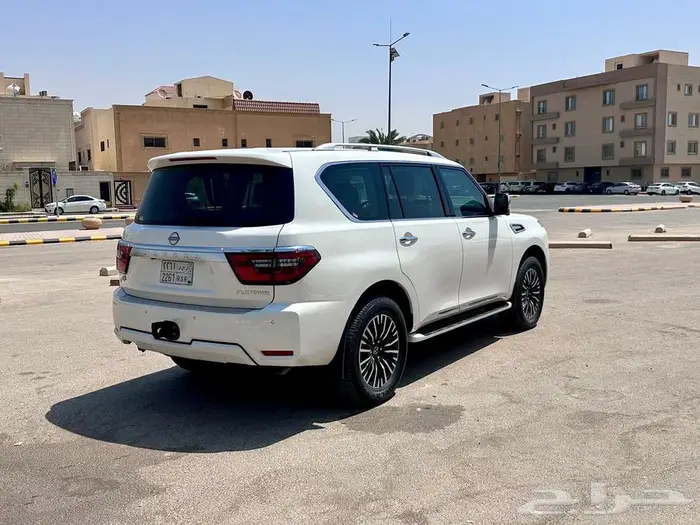 باترول بلاتينيوم 2023 بترومين فل كامل شبه الجديد تماما 1