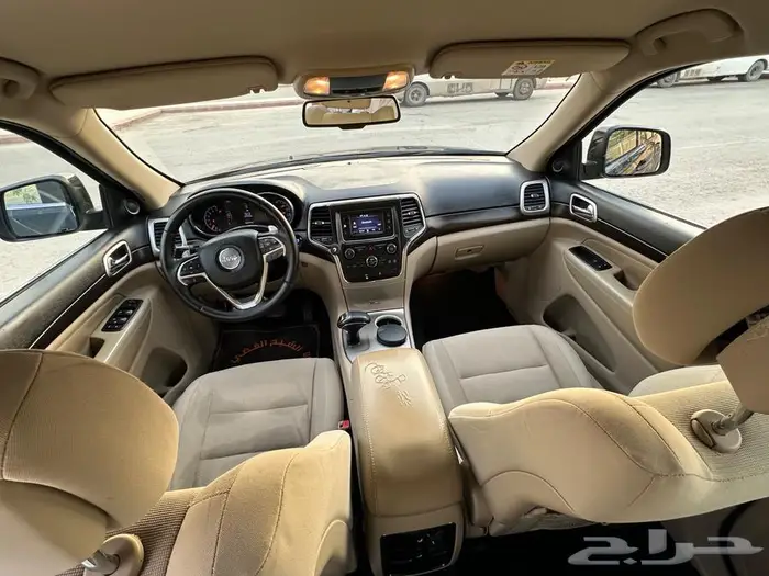 جراند شروكي 14 لاريدو 21