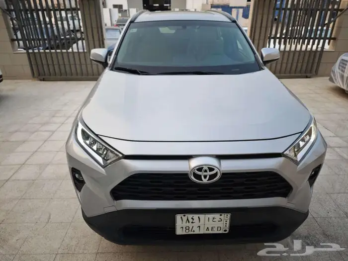 تويوتا راف فور 2019 وارد عبداللطيف جميع الصيانات بالوكالة 4