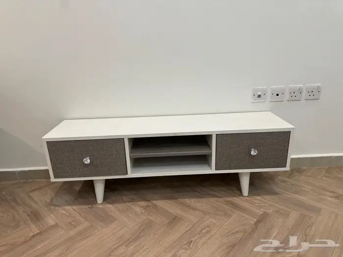 طاولة شاشه 0