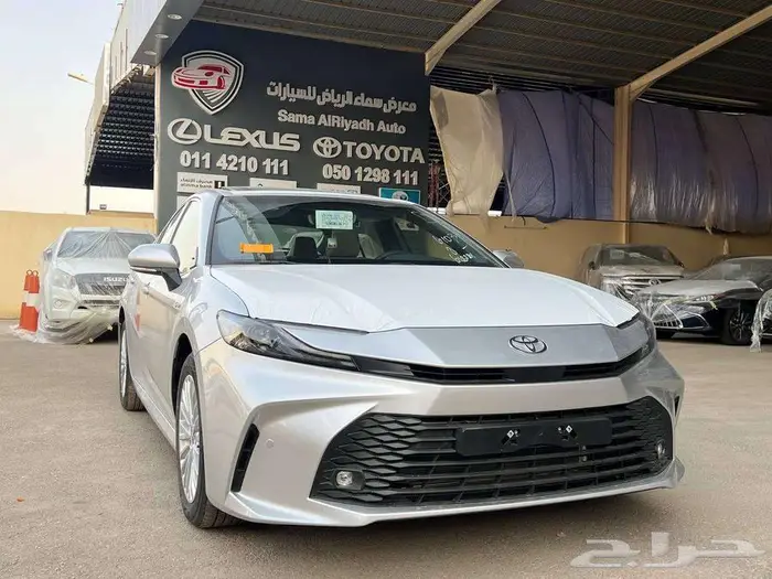 تويوتا كامري E PLUS هايبرد 2025 متاح اقساط و كاش 0