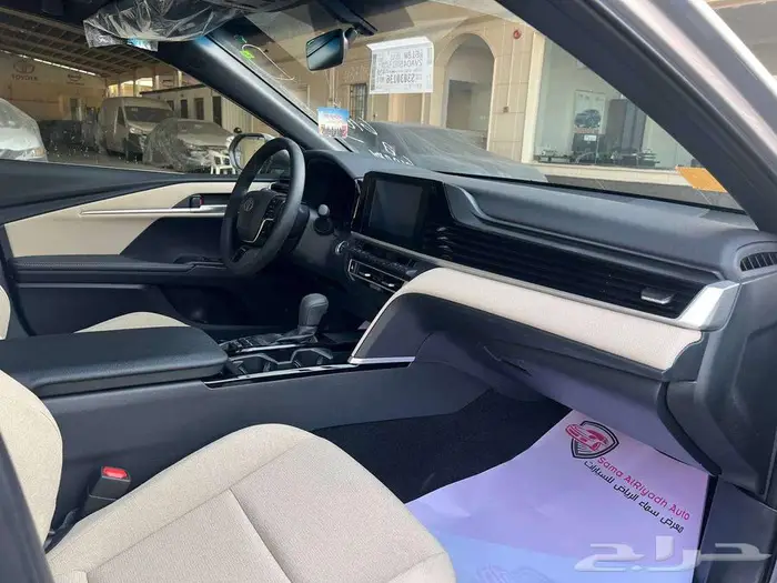 تويوتا كامري E PLUS هايبرد 2025 متاح اقساط و كاش 6