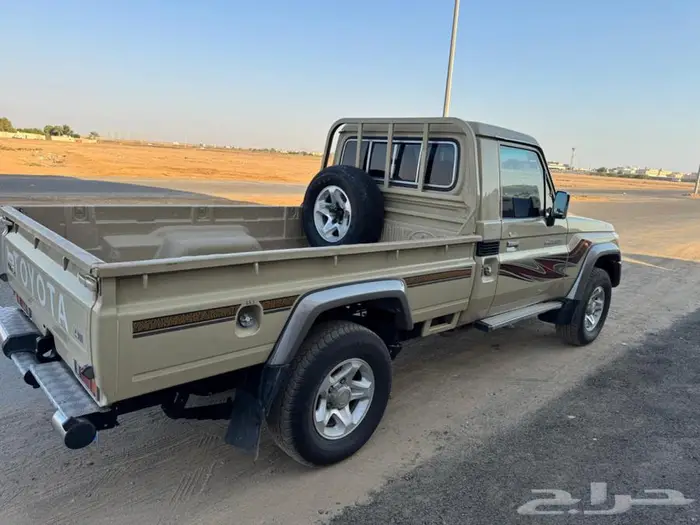 تويوتا شاص 2014 4