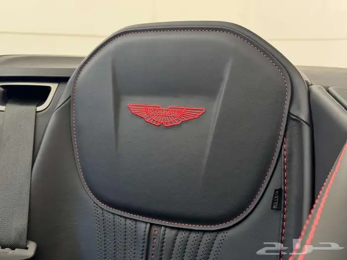 2023 Aston Martin DB11 Volante 14