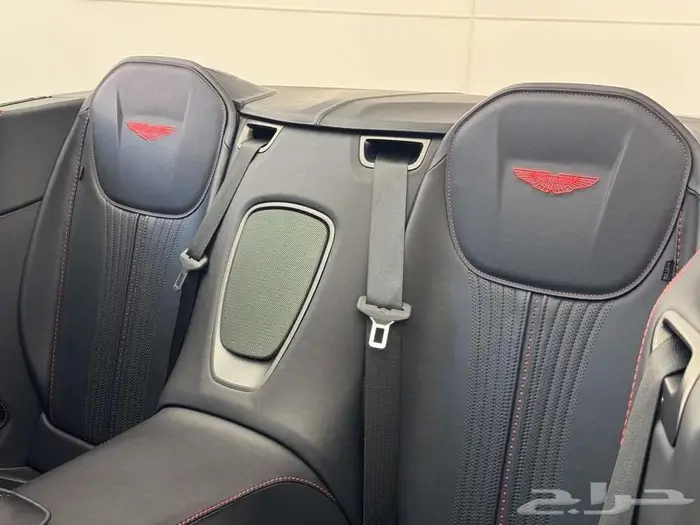 2023 Aston Martin DB11 Volante 20