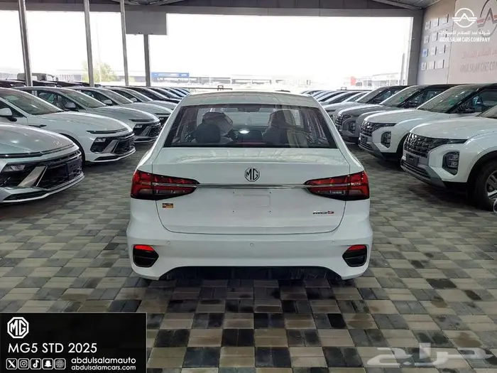ام جي 5 ستاندر 2025 - بعازل حراري مجاني - متاح الاقساط 5