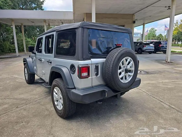 2023 Jeep Wrangler Sport S 3