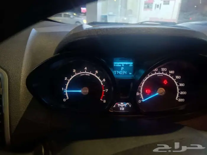 سيارة فورد ايكو سبورت موديل 2016 7