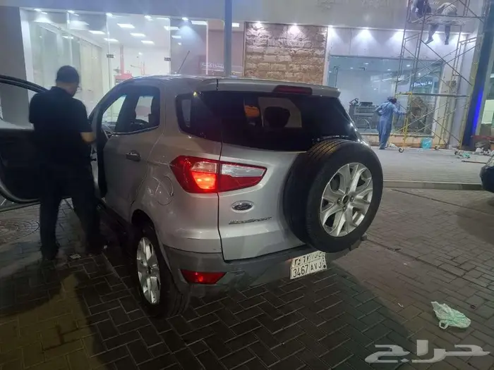 سيارة فورد ايكو سبورت موديل 2016 12