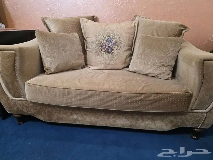 طقم كنب حديث 3