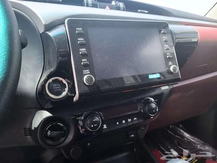 تويوتا-هايلوكس فل بصمه موديل 2025 بريمي 130الف 8