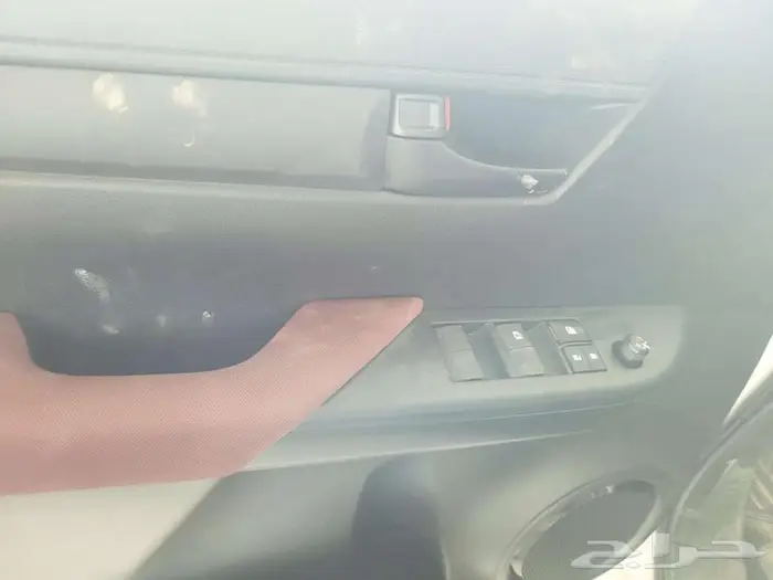 تويوتا هايلوكس غمارتين ديزل2.4 موديل 2025 عرض خاص 123500الف 2