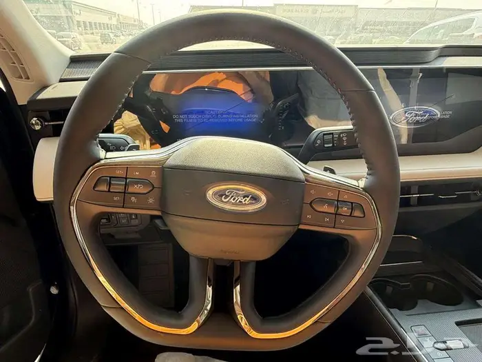 فورد تورس ترند نص الفل لون رمادى 2026 صيانة مجانية 5