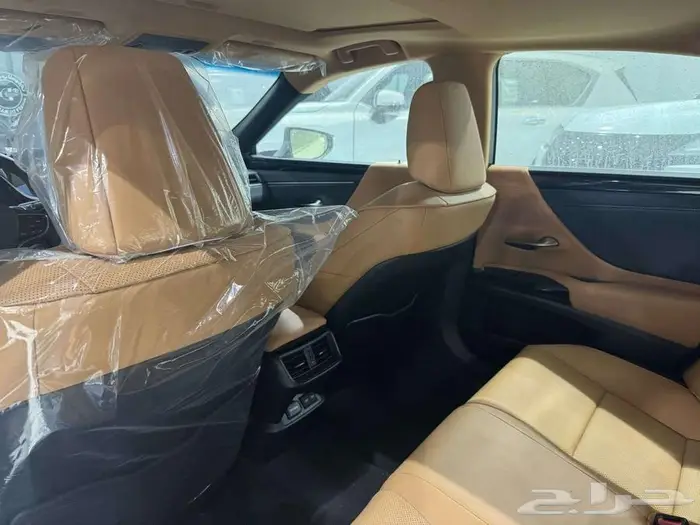 لكزس ES 350 بريمي فتحة سقف 2025 19