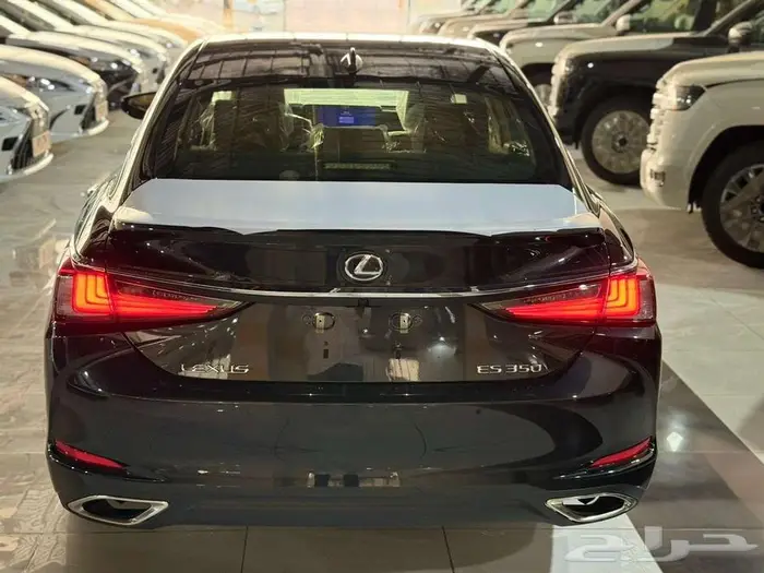 لكزس ES 350 فئة DD فل كامل خليجي 2025 5