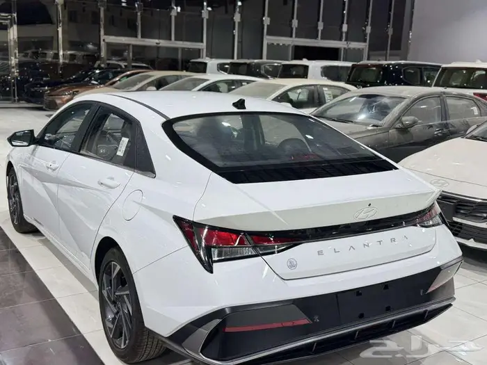 هونداي النترا كمفورت 1.5 CC موديل 2025 اللون ابيض 3